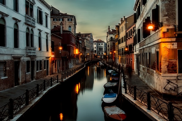 photo d'une rue de venise